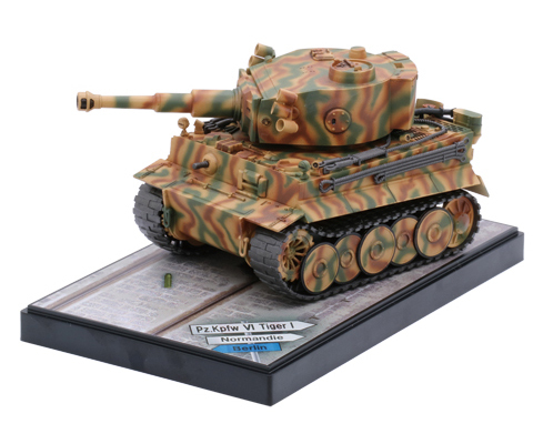 <フジミ模型>ティーガーT ミハエルヴィットマン ディスプレイ用彩色済み台座付き